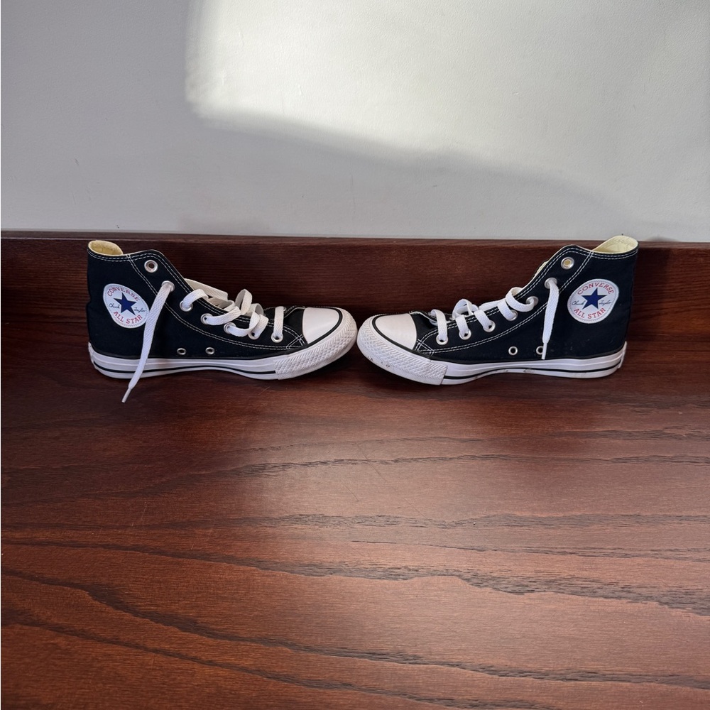 Converse Black High-Top Sneakers with White Laces - Picture 5 of 6